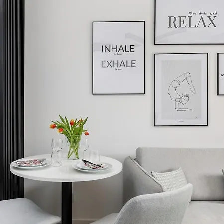 Apartment Modern Shellter Beachside By Renters Rogowo (Gryfice)