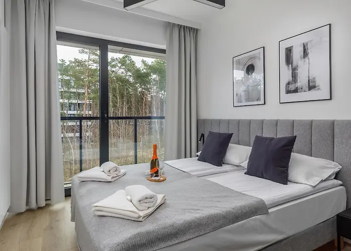 Modern Shellter Beachside By Renters Apartman *